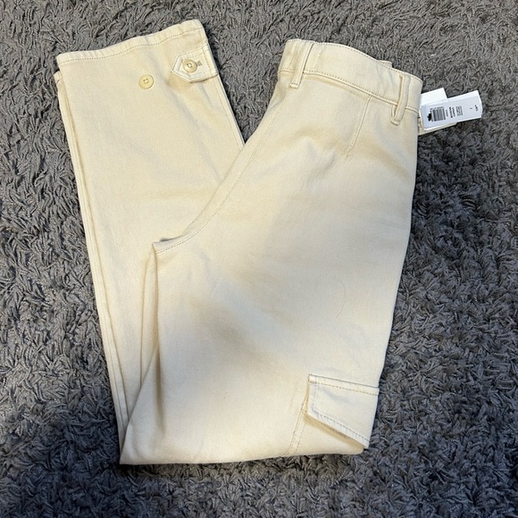 Aritzia cargo pants NWT - Picture 2 of 3